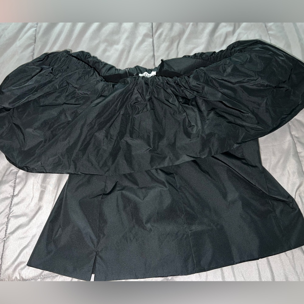 COS Elegant Black Off-Shoulder Top - Picture 5 of 10